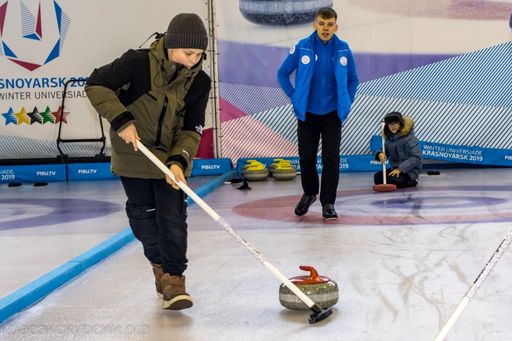 ПУТЕШЕСТВИЕ В МИР КЁРЛИНГА 9+